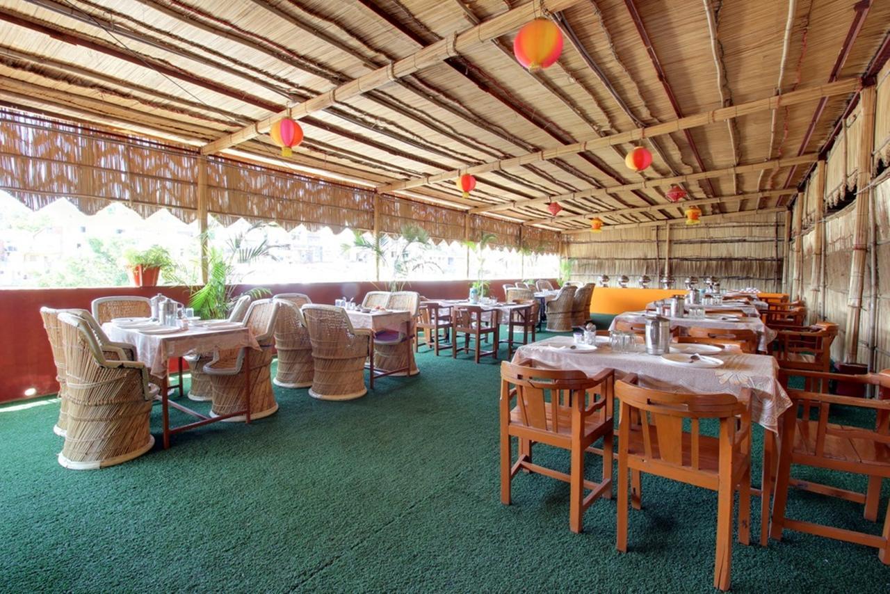 Hotel Ashoka - Nakki Lake 450 Meter Mount Abu Exterior photo